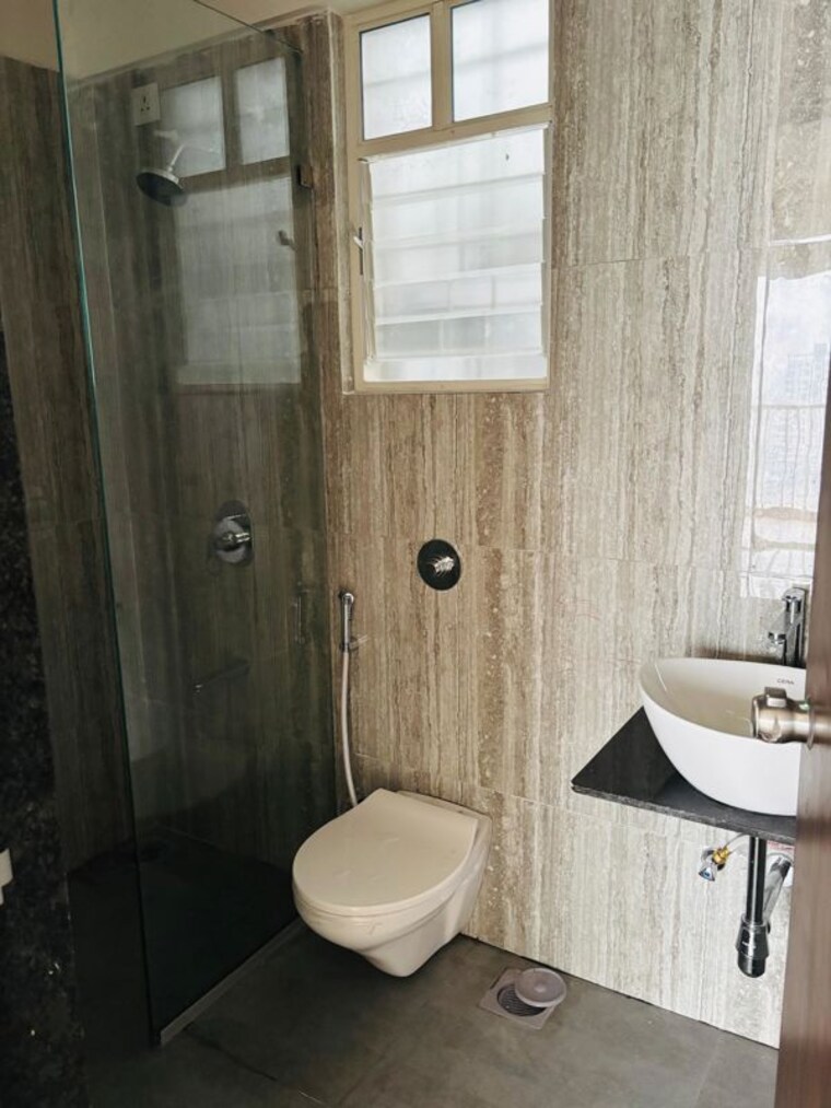 Bathroom, sukhwani-hermosa-casa 2 Bedroom 850 Sq.Ft. Builder Floor In Mundhwa Pune 9706867