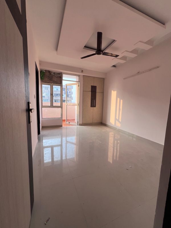 2 BHK 1025 Sq.Ft. Apartment in Bankey Bihari Aggarwal Heights