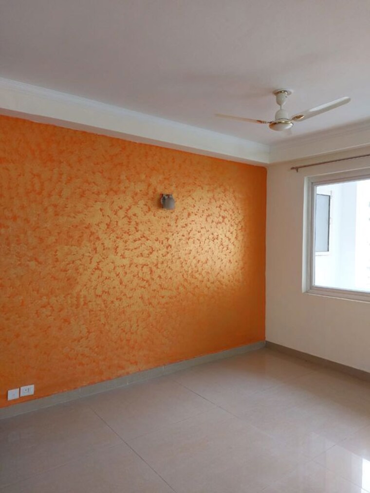 Room, amrapali-platinum 3 Bedroom 1495 Sq.Ft. Apartment In Sector 119 Noida 9706915