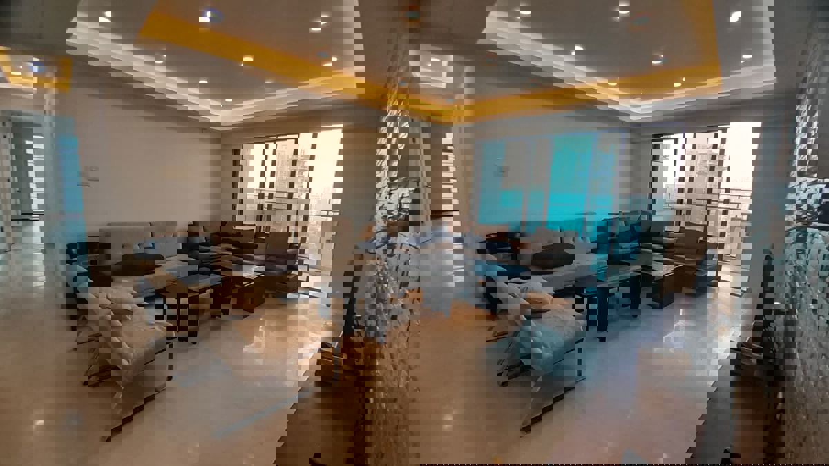 3 BHK + Pooja Room,Servant Room Apartment For Rent in Ashok Towers