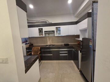 Kitchen in 3 BHK Apartment at Omaxe The Palace, Gomti Nagar – for Sale