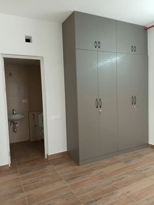 Room in 3 BHK Apartment at Brigade El Dorado Gallium, Bagaluru – for Rent