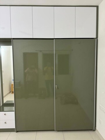 Building Lobby in 2 BHK Apartment at Prestige Finsbury Park Hyde, Bagaluru – for Rent