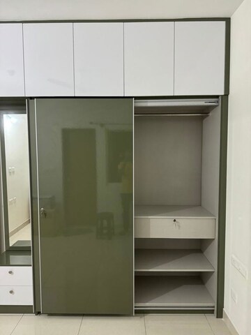 Furnished Amenities in 2 BHK Apartment at Prestige Finsbury Park Hyde, Bagaluru – for Rent