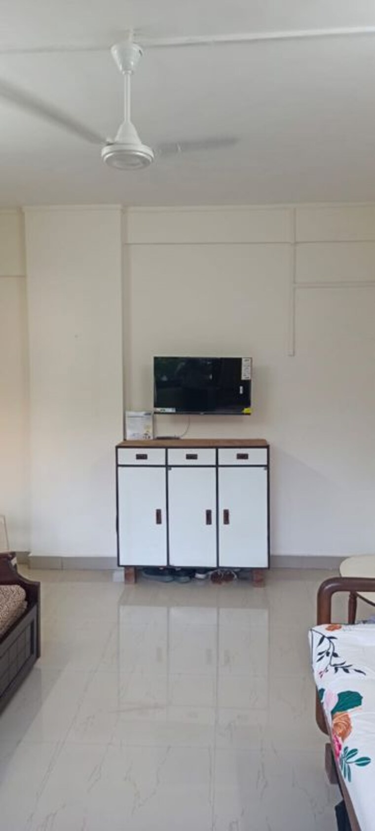 undefined, bandra west 1 RK 200 Sq.Ft. Apartment In Bandra West Mumbai 9706894