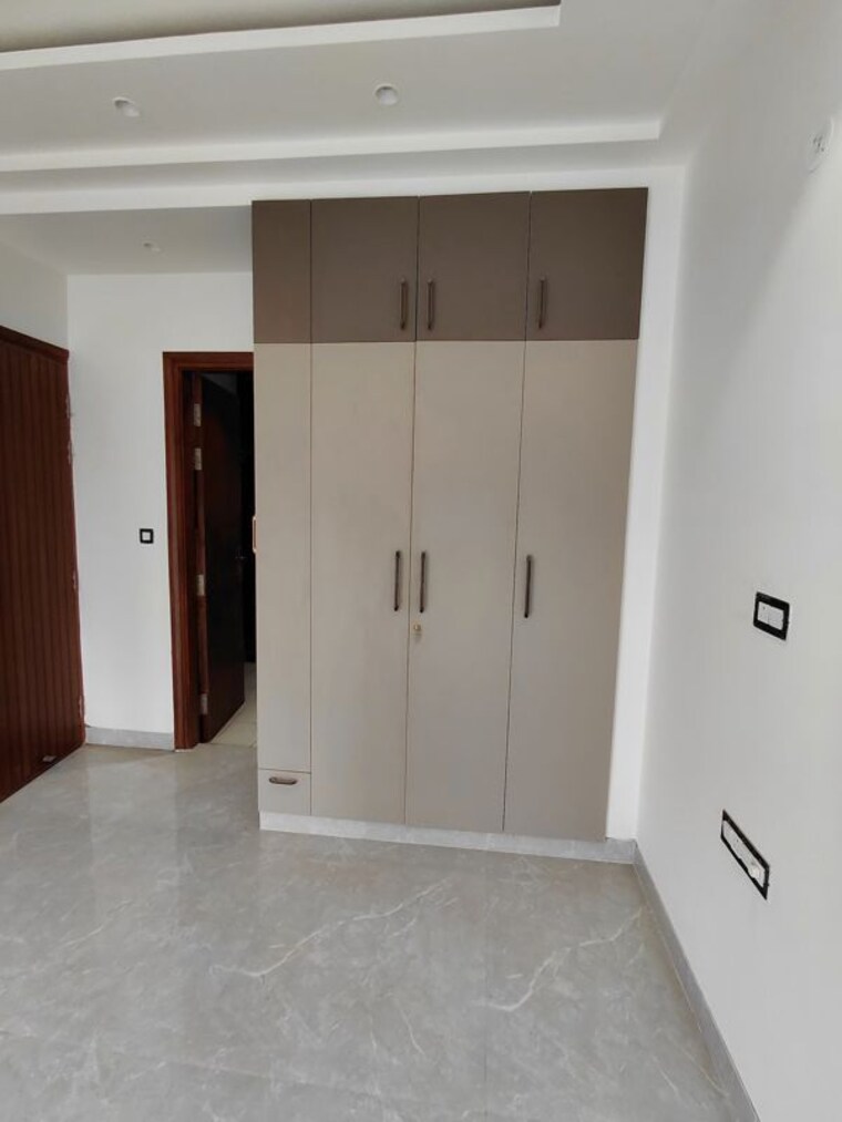 Room, bptp-district-faridabad 3 Bedroom 180 Sq.Yd. Builder Floor In Sector 81 Faridabad 9366707