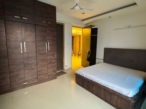 2 BHK Apartment For Rent in Ashok Towers, Parel