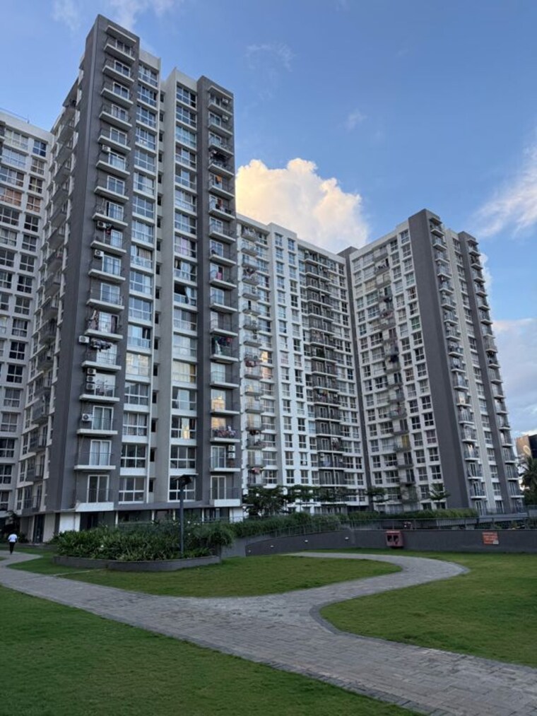 Exterior View, godrej-royale-woods 2 Bedroom 950 Sq.Ft. Apartment In Devanahalli Bangalore 9706965