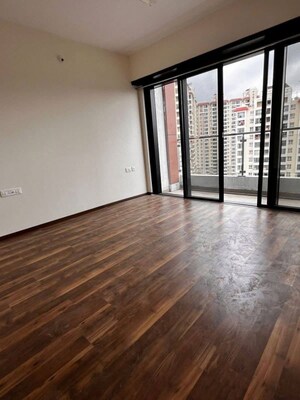 Room in 3 BHK Apartment at Duville Riverdale Residences, Kharadi – for Rent