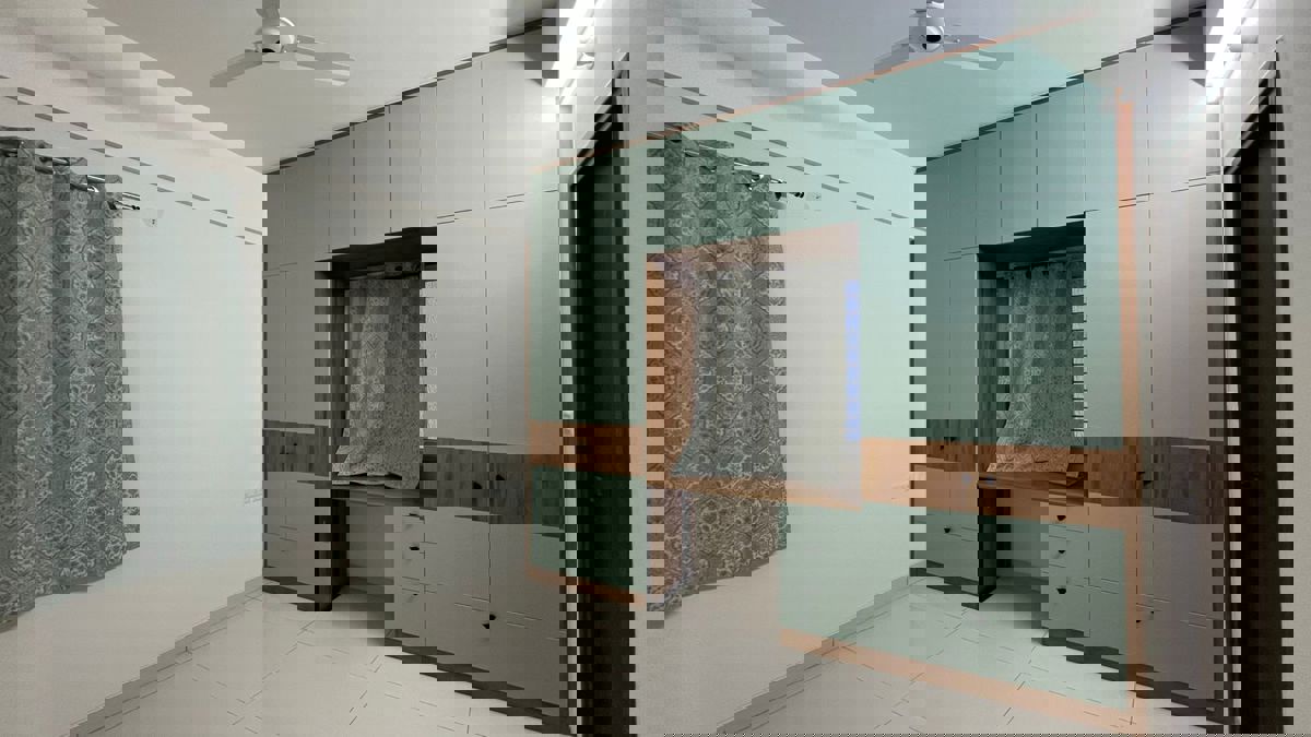 2 BHK + Pooja Room Apartment For Rent in Mantri Manyata Lithos