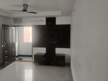 Room in 3 BHK Apartment at Kakatiya Hills, Jubilee Hills – for Sale