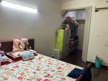 Bedroom in 4 BHK Apartment at The New Greenwood, Sector 52 – for Sale