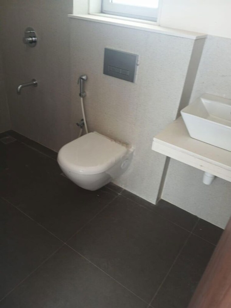 Bathroom, lodha-amara 1 Bedroom 453 Sq.Ft. Apartment In Kolshet Road Thane 9707238