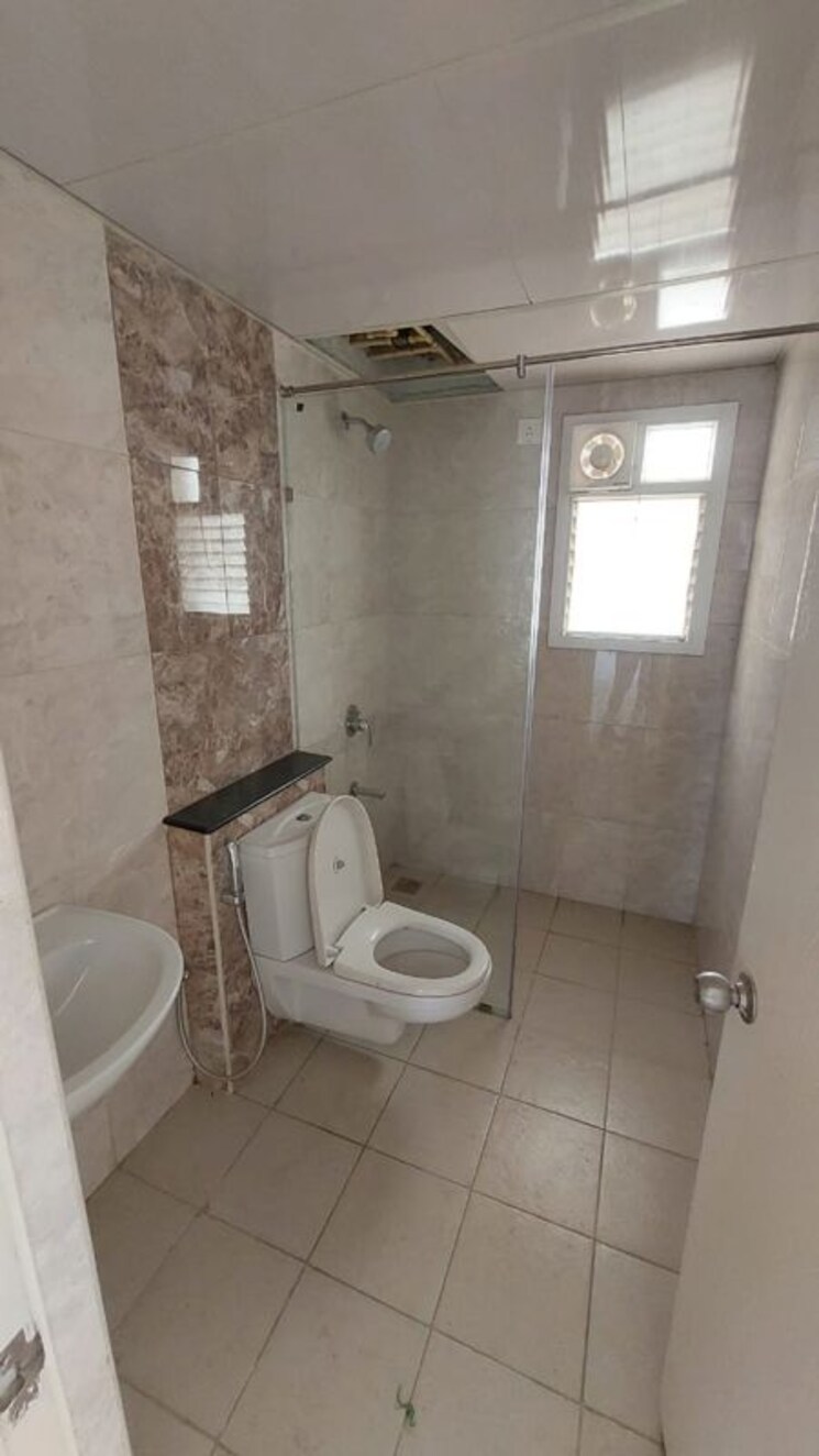 Bathroom, mantri-webcity 2 Bedroom 1155 Sq.Ft. Apartment In Hennur Bangalore 9707254