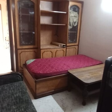 1 BHK Builder Floor For Rent in Lajpat Nagar 4