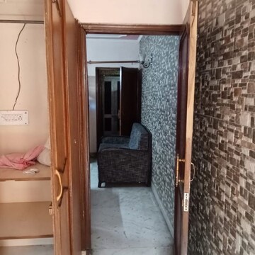 Bathroom in 1 BHK Builder Floor at Lajpat Nagar 4 – for Rent