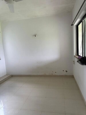 Room in 2 BHK Apartment at Viman Nagar – for Rent