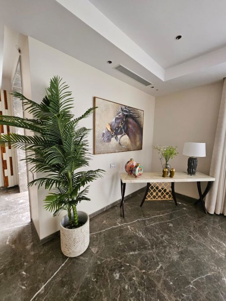 Balcony, sector 23 5 Bedroom 252 Sq.Mt. Villa In Sector 23 Noida 9707648