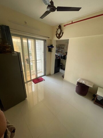 Living Room in 2 BHK Apartment at RAS Palm Residency, Sector 76 – for Rent