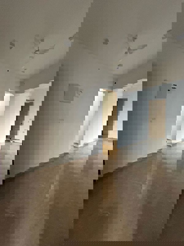 2 BHK 850 Sq.Ft. Apartment in Ruparel Iris