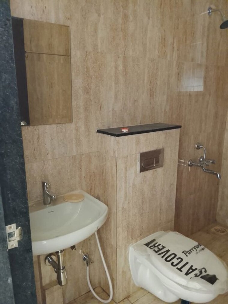 Bathroom, marunji 2 Bedroom 630 Sq.Ft. Apartment In Marunji Pune 9708147