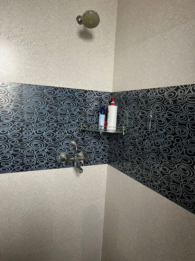 Bathroom, maple-crescent 2 Bedroom 270 Sq.Yd. Independent House In Sector 43 Gurgaon 9708458