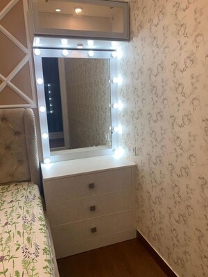 Furnished Amenities in 3 BHK Apartment at Mapsko Mount Ville, Sector 79 – for Rent