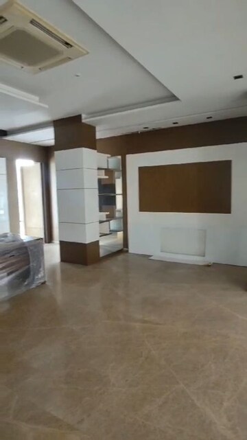  Office Space – Entrance View at Malad West - for Rent