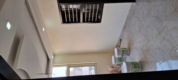 Room in 3.5 BHK Independent House at Sgm Nagar – for Sale