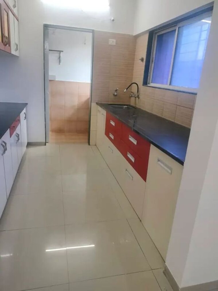 Kitchen, bptp-park-grandeura 2 Bedroom 1347 Sq.Ft. Apartment In Sector 82 Faridabad 9708836