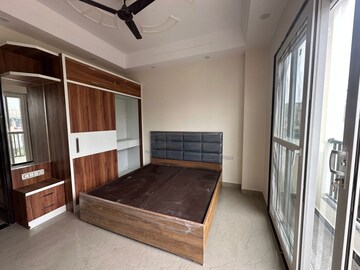 Bedroom in 3 BHK Apartment at Vipul World Floors, Sector 48 – for Sale