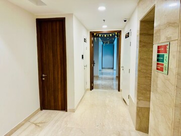 Building Lobby in 3.5 BHK Apartment at Ambience Creacions, Sector 22 – for Rent