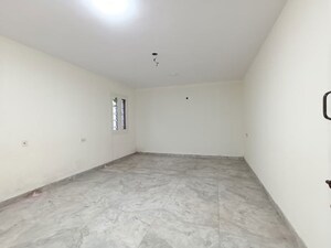 Room in 4 BHK Independent House at Hsr Layout – for Rent