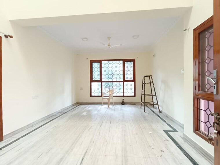 Room, hsr layout 4 Bedroom 2400 Sq.Ft. Independent House In Hsr Layout Bangalore 9709546