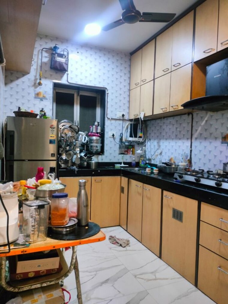 Kitchen, vrindavan-chs-thane-west 2 Bedroom 770 Sq.Ft. Apartment In Vrindavan Society Thane 9709319