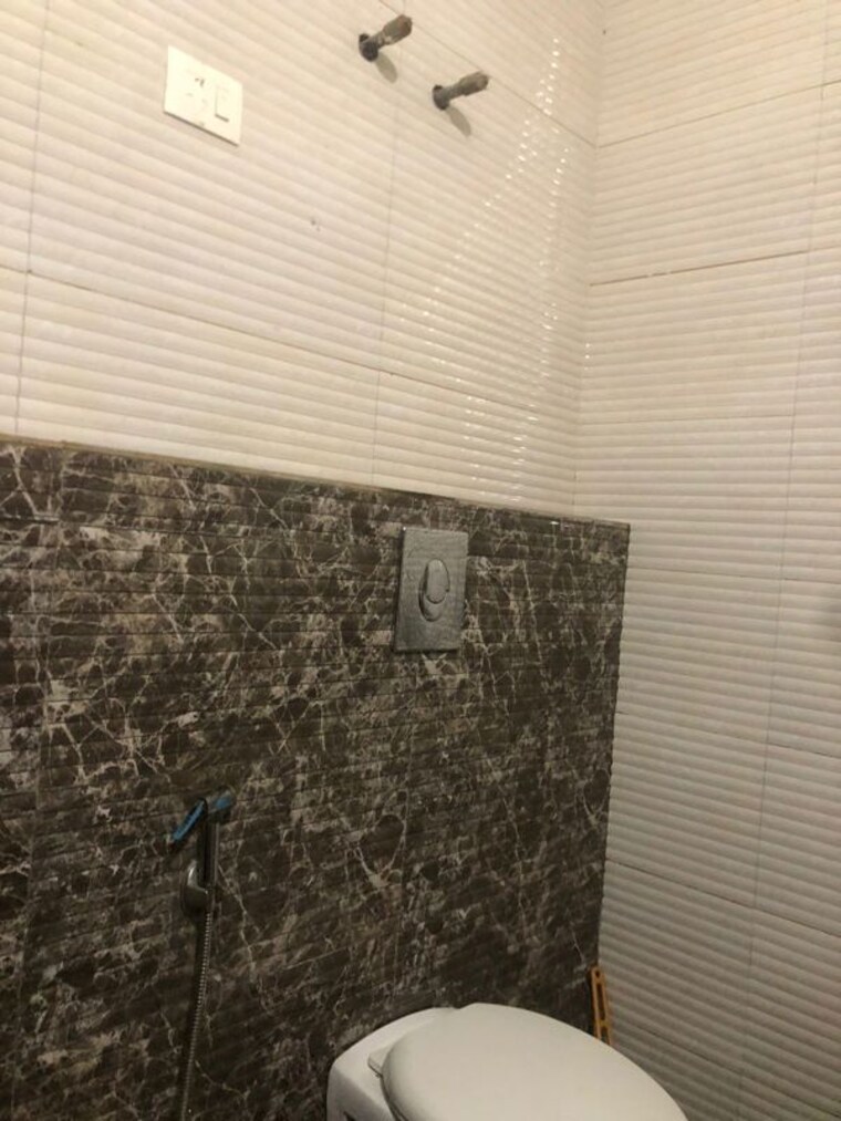 Bathroom, sector 4 3 Bedroom 1814 Sq.Ft. Independent House In Sector 4 Gurgaon 9709765