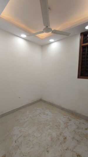 1.5 BHK Builder Floor For Rent in Govindpuri