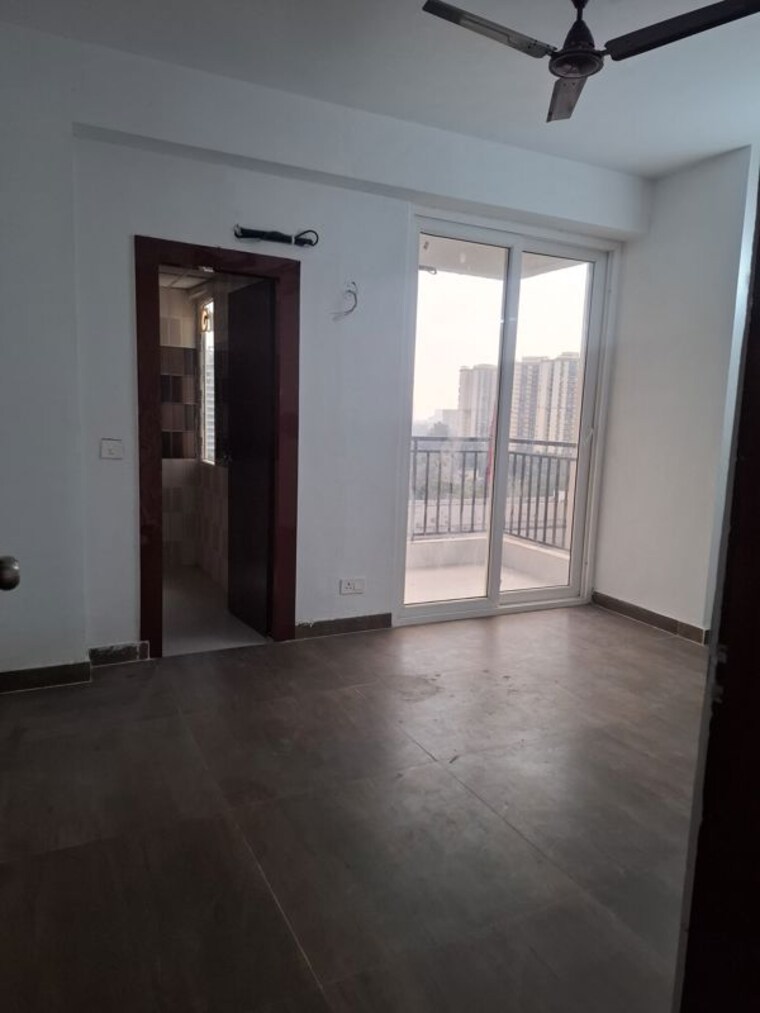 Room, unnati-fortune-the-aranya 2.5 Bedroom 1280 Sq.Ft. Apartment In Sector 119 Noida 9709788