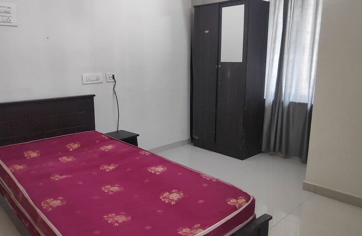 Bedroom, matunga Pg For Boys In Matunga 9709919