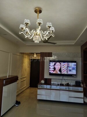 Furnished Amenities in 3 BHK Builder Floor at Rajouri Garden – for Sale