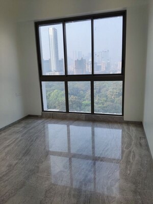 Room in 2 BHK Apartment at Prestige Jasdan Classic, Mahalaxmi – for Rent
