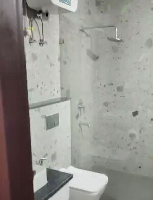 Attached Bathroom in 3 BHK Apartment at Patiala Road – for Rent
