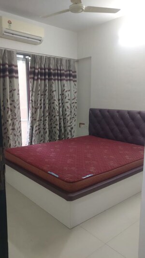 2 BHK Builder Floor For Rent in Vile Parle East