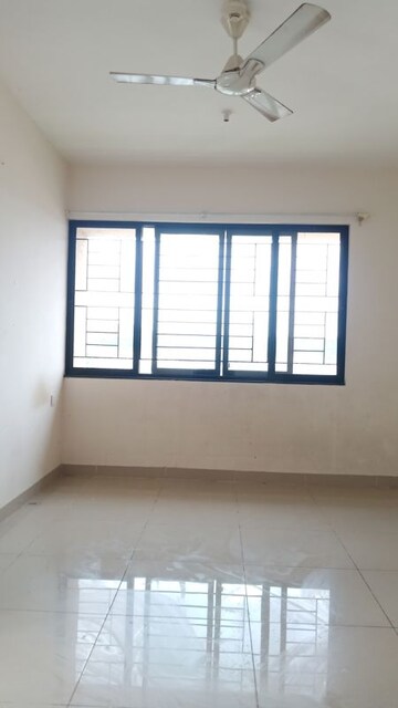 Room in 2 BHK Apartment at Nanded Asawari, Nanded – for Rent