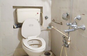 Bathroom in  Pg at Chembur – for Rent