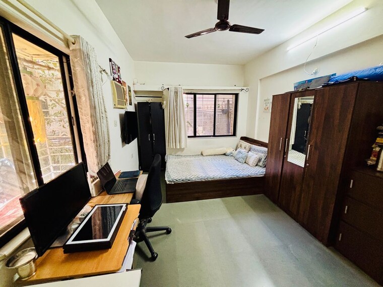Team Area, karve nagar 2 Bedroom 1000 Sq.Ft. Apartment In Karve Nagar Pune 9710694