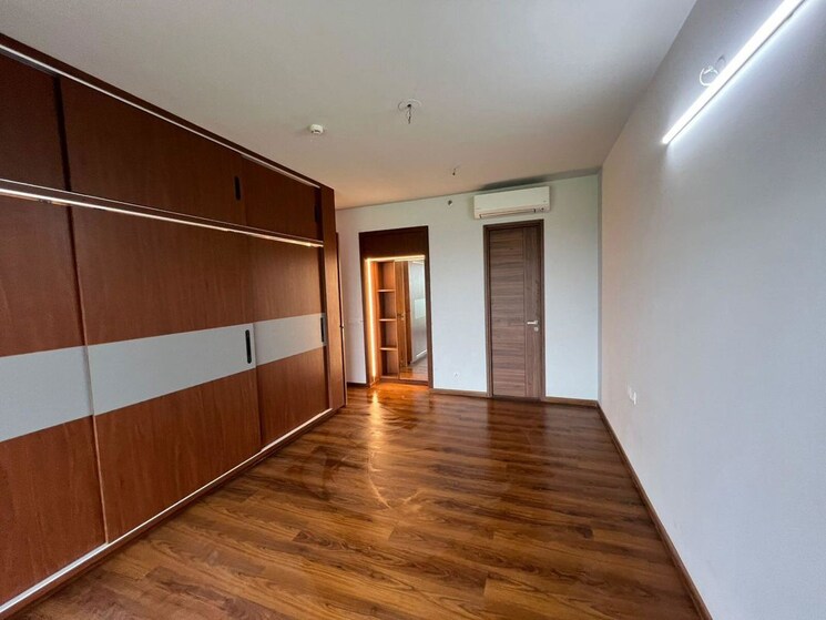 Room, krisumi-waterfall-residences 3 Bedroom 1967 Sq.Ft. Apartment In Sector 36a Gurgaon 9710454