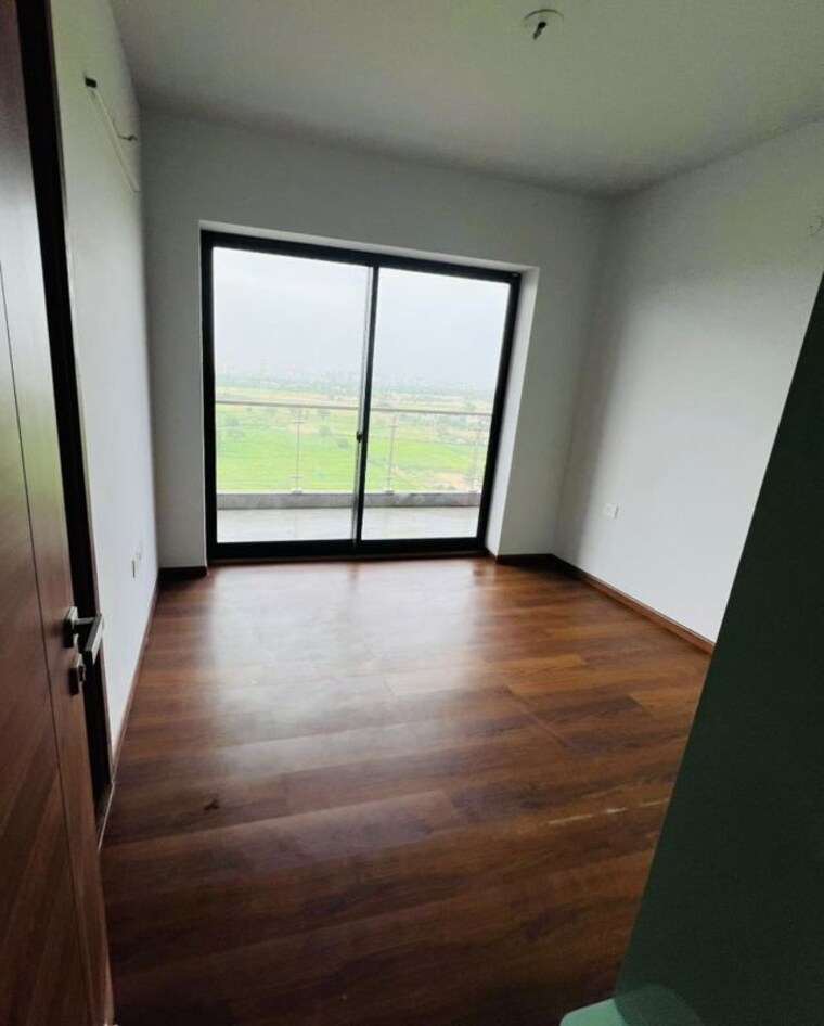 Room, krisumi-waterfall-residences 3 Bedroom 1967 Sq.Ft. Apartment In Sector 36a Gurgaon 9710454