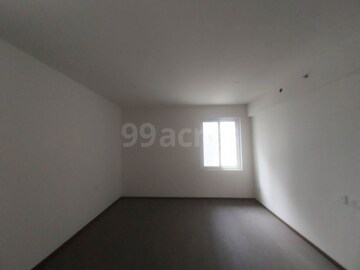 Room in 2 BHK Apartment at Aparna Zenon, Puppalaguda – for Sale