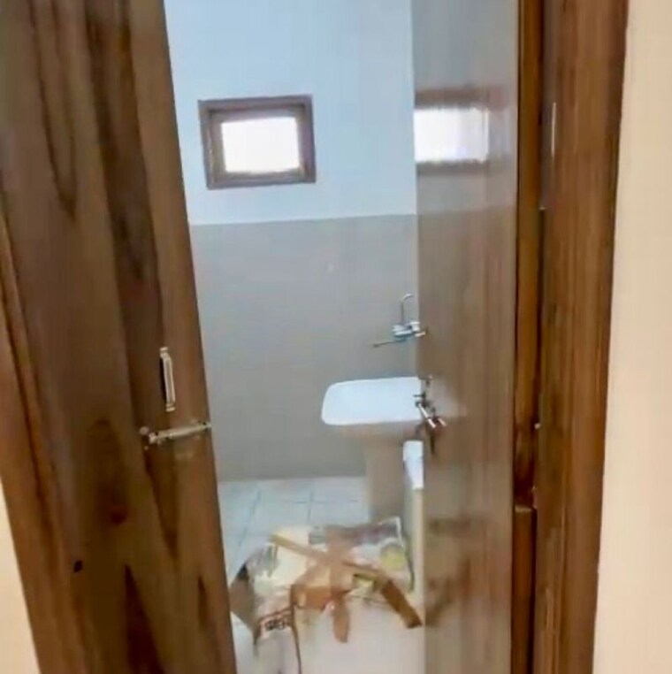 Bathroom, arttech-maulshree-heights 3 Bedroom 1167 Sq.Ft. Apartment In Sector 84 Faridabad 9404263